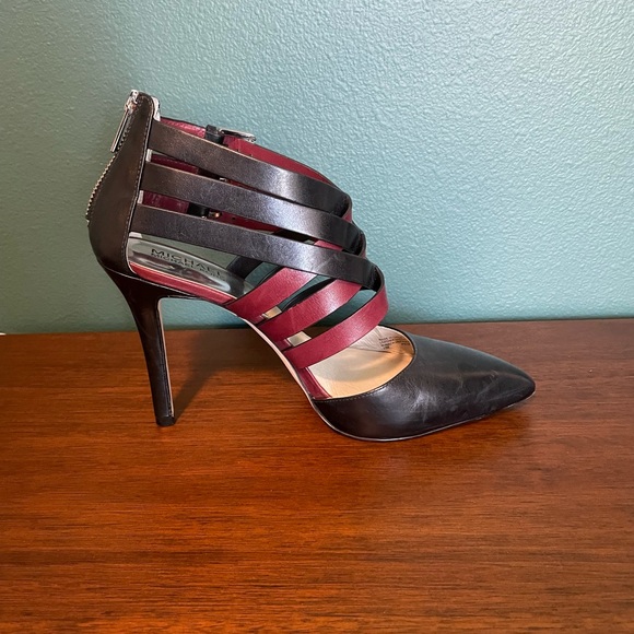 Leather with buckles Micheal Kors heels - Picture 4 of 6